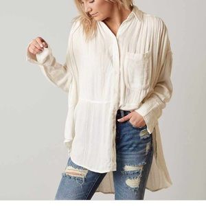 ✨NWT✨Free People , Button Up Top, Ivory. - size M